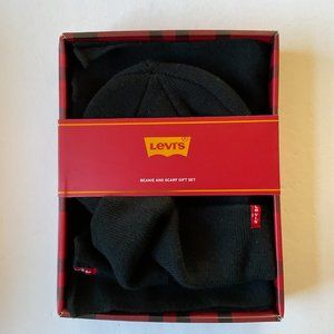 LEVI'S Men's "Beanie & Scarf" Boxed Gift Set NIB